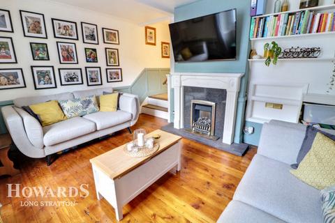 3 bedroom end of terrace house for sale, 2, REDENHALL Road, Harleston