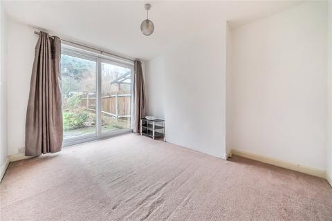 3 bedroom end of terrace house for sale, Woodhouse Avenue, Perivale, Greenford