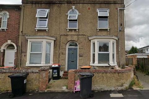 undefined, Victoria Street, Dunstable