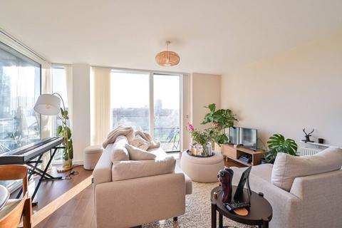 2 bedroom flat for sale, Albany Road, Southwark, London, SE5