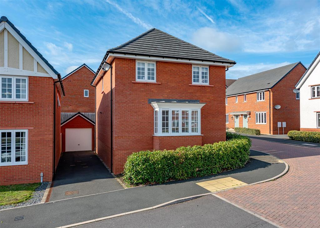 1 Clover Drive-External.jpg