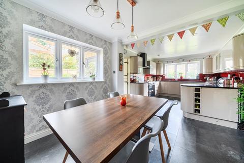 4 bedroom detached house for sale, Summerlands, Yeovil, Somerset, BA21