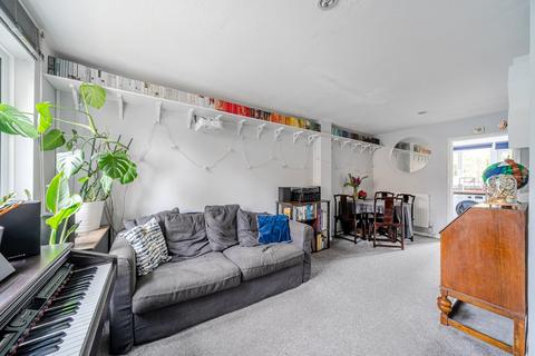 2 bedroom terraced house for sale, Barfreston Way, London SE20