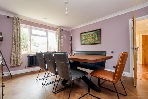 4 bedroom detached house for sale, Depot Road, Horsham