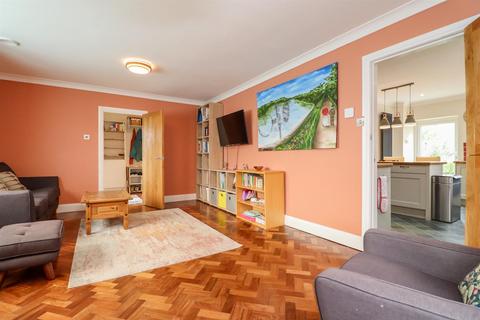 4 bedroom detached house for sale, Depot Road, Horsham