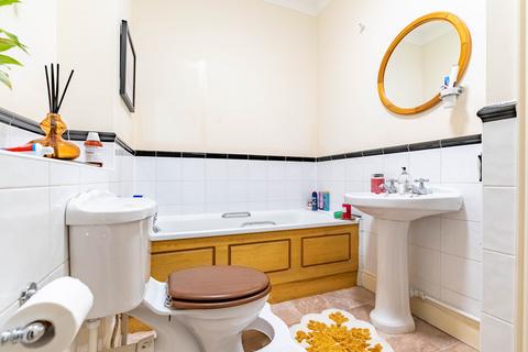 2 bedroom apartment for sale, Hillside Road, Hertfordshire AL1