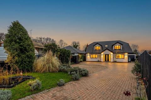 undefined, Oakwood Road, St. Albans AL2
