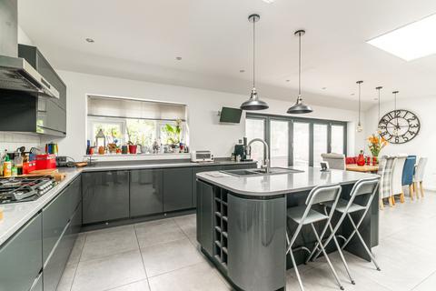 5 bedroom semi-detached house for sale, Ardens Way, Hertfordshire AL4