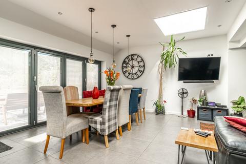 5 bedroom semi-detached house for sale, Ardens Way, Hertfordshire AL4