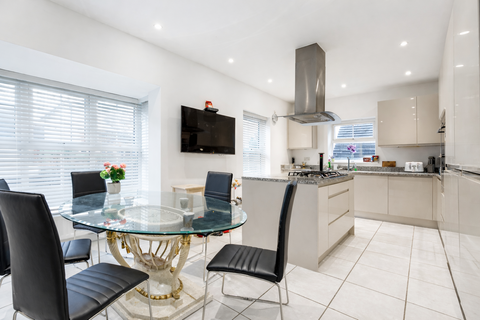 undefined, Probyn Close, Hitchin SG4