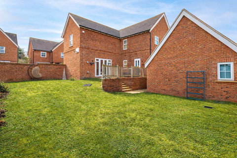 undefined, Probyn Close, Hitchin SG4