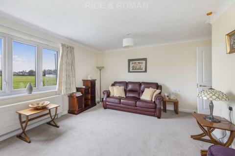 undefined, Udney Park Road, Teddington TW11