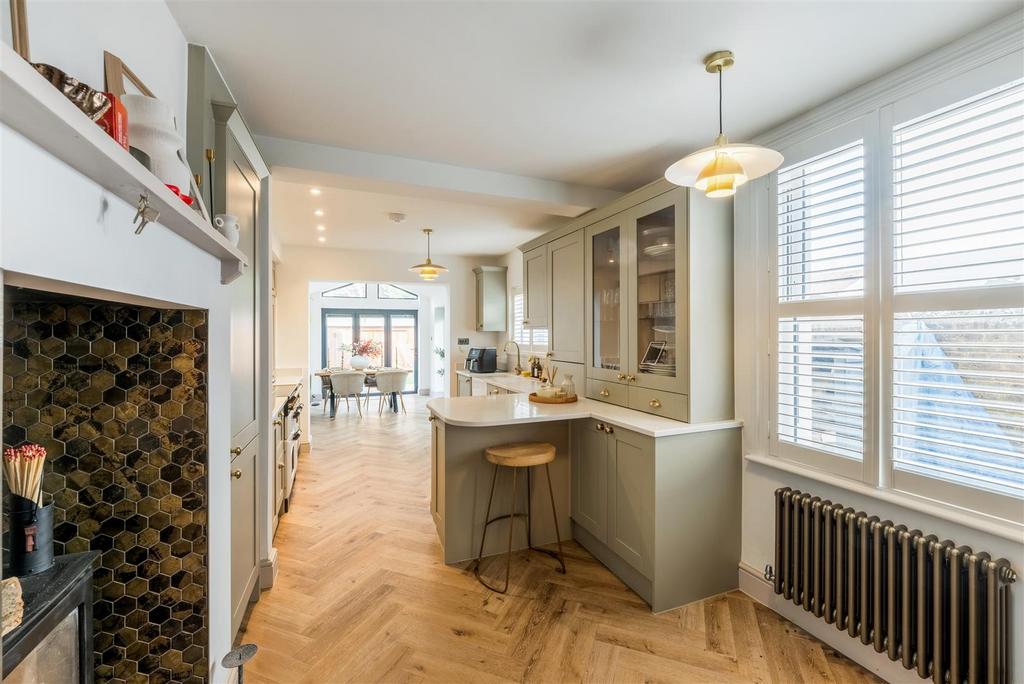 9 Highfield Road -4.jpg