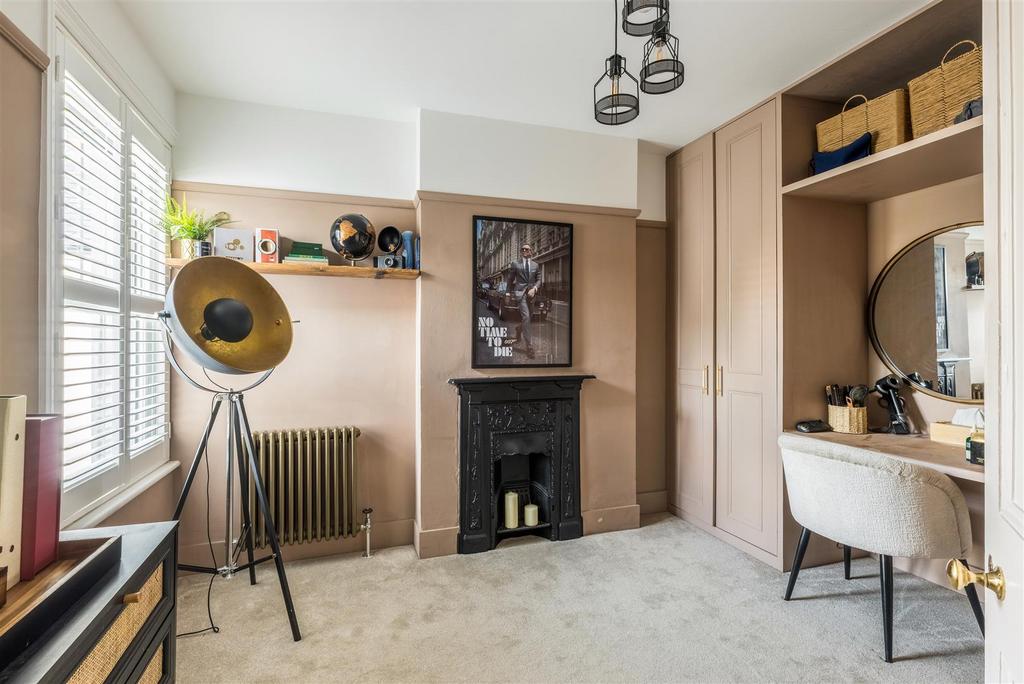 9 Highfield Road -18.jpg