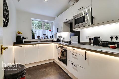 2 bedroom apartment for sale, Ashford Road, Thanington Without
