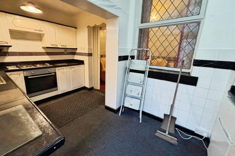 2 bedroom terraced house for sale, Ashton Road, Greater Manchester SK14
