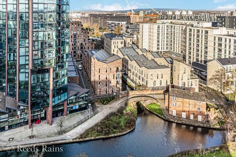 2 bedroom apartment for sale, Lockgate Mews, Manchester M4