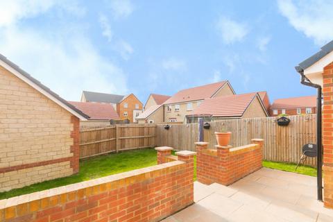 3 bedroom link detached house for sale, Cornflower Close, Didcot, OX11