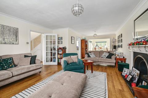 3 bedroom detached house for sale, Wellington Road, Surrey TW15