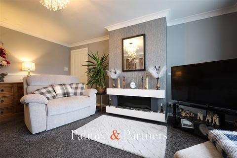 2 bedroom apartment for sale, Blenheim Road, Clacton-on-Sea, Essex, CO15