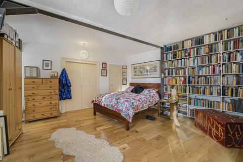 1 bedroom flat for sale, Lant Street, London, SE1