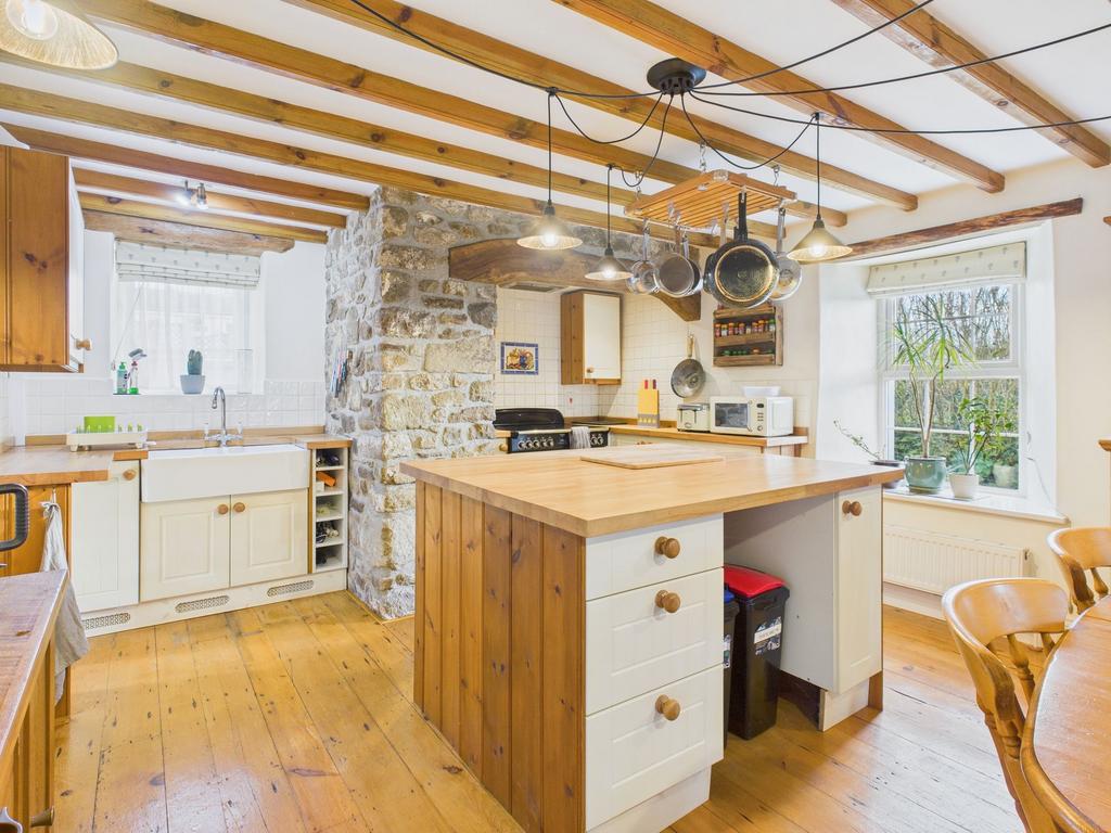Kitchen/Living Room