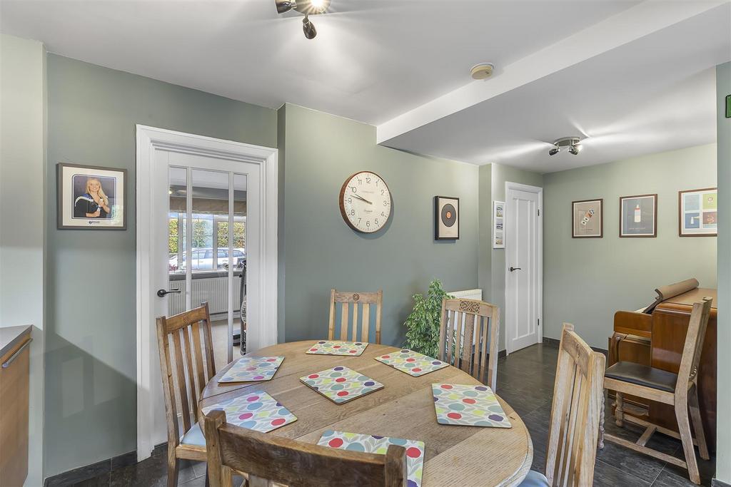 Dining Kitchen
