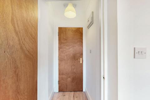 1 bedroom flat to rent, Burnley Road, London NW10