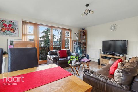 2 bedroom flat for sale, Goodman Crescent, Croydon