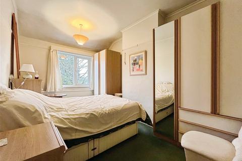 4 bedroom terraced house for sale, Avery Hill Road, London SE9