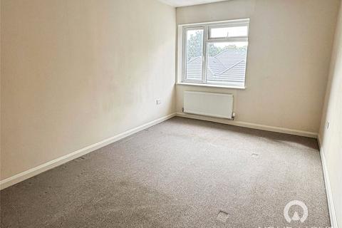 2 bedroom flat to rent, Rochester Road, Kent DA12