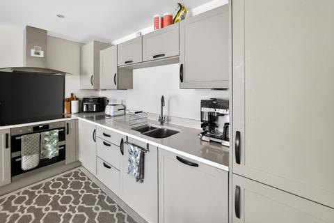 2 bedroom flat for sale, Wokingham RG40