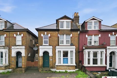 1 bedroom flat for sale, Lordship Lane, London, N22