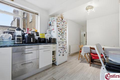 1 bedroom flat for sale, Lordship Lane, London, N22