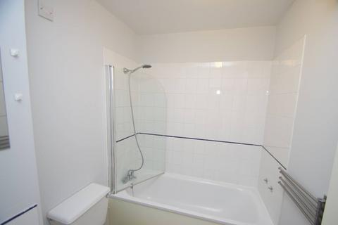 1 bedroom flat to rent, Dellfield WD17, Watford, WD17