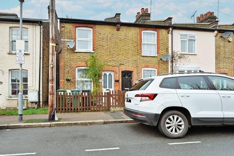 2 bedroom terraced house to rent, Neal Street, WD18, Watford, WD18
