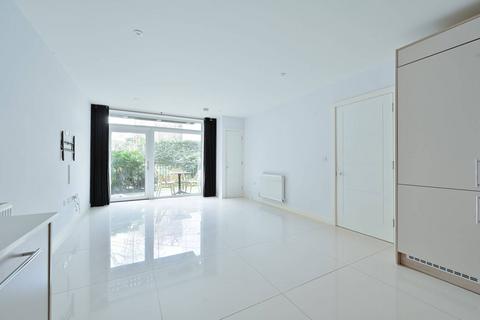 1 bedroom flat to rent, Woodford Road WD17, Watford, WD17