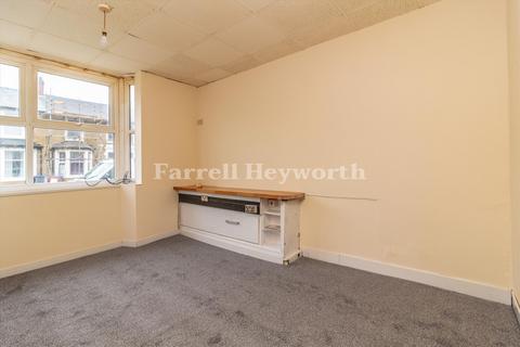 2 bedroom house for sale, Caunce Street, Blackpool FY1