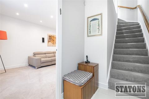 undefined, Well Grove, Whetstone, London, N20