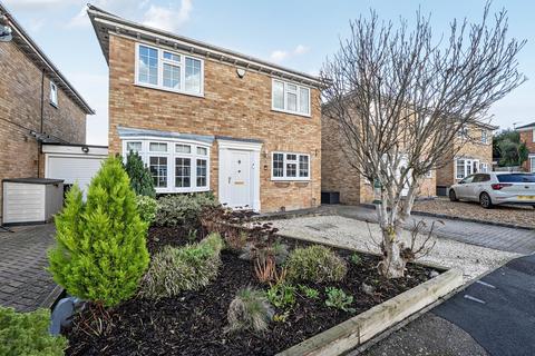 4 bedroom detached house for sale, Challenor Close, Wokingham RG40