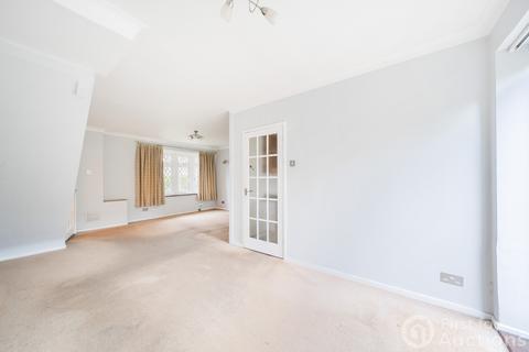 3 bedroom terraced house for sale, Dell Farm Road, Ruislip