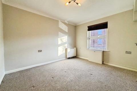 1 bedroom flat to rent, Woodbury Park Road, Kent TN4