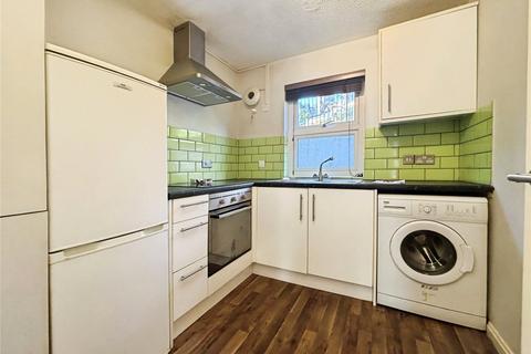 1 bedroom flat to rent, Woodbury Park Road, Kent TN4