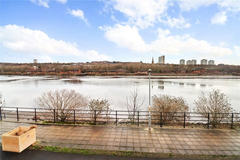 2 bedroom flat to rent, Bittern Close, Gateshead NE11