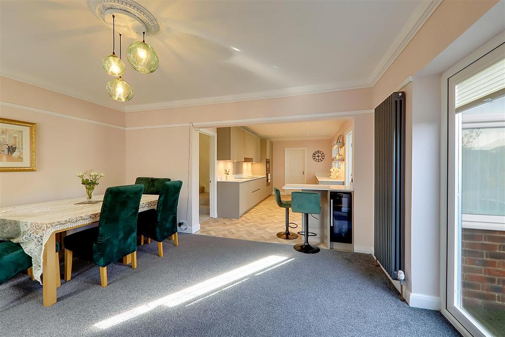 Open Plan Kitchen/Dining Room