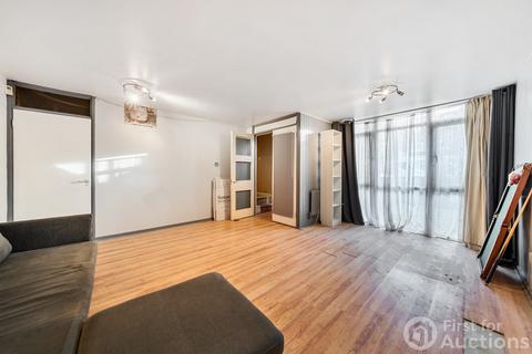4 bedroom maisonette for sale, Cheltenham Road, London