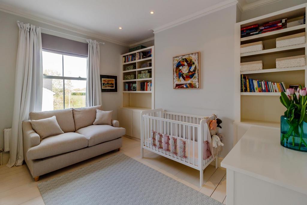8379204-interior11-800.jpg