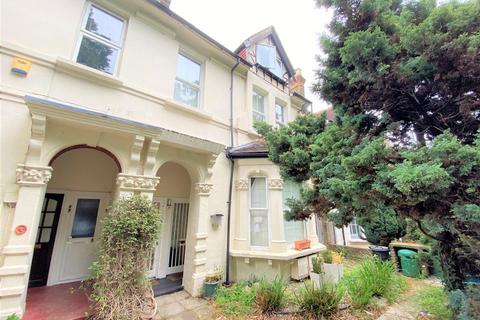 1 bedroom flat to rent, Fairfield Road, Woodford Green, IG8