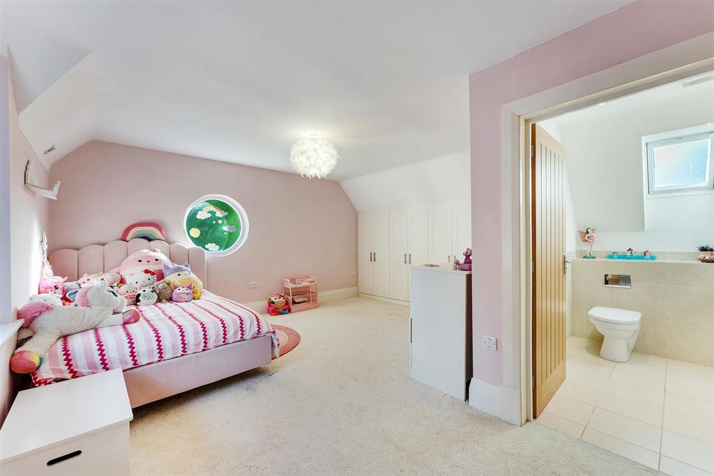 Guest Bedroom 2
