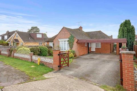 4 bedroom detached bungalow for sale, Howard Crescent, Beaconsfield HP9